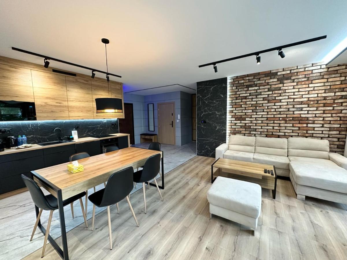 Apartament Family W Czeladzi, Fv, 8Km Do Katowic Dış mekan fotoğraf